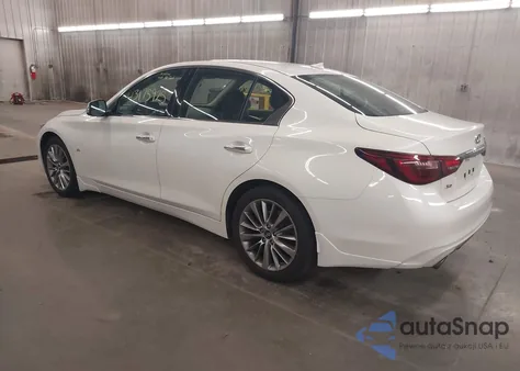 2019 Infiniti Q50 3.0T Luxe z USA, uszkodzony, nr VIN JN1EV7AR1KM554823